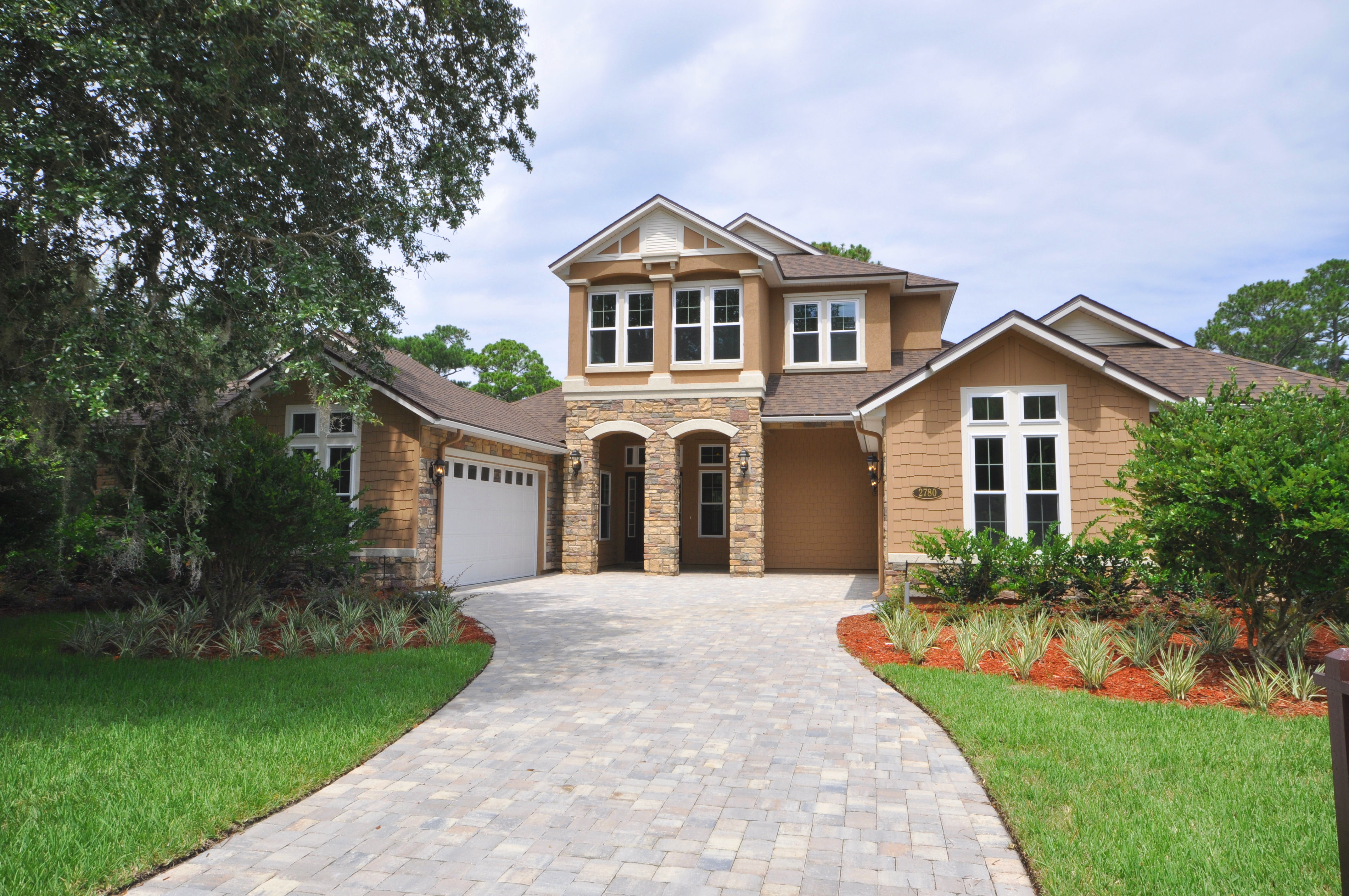 Exterior Photos