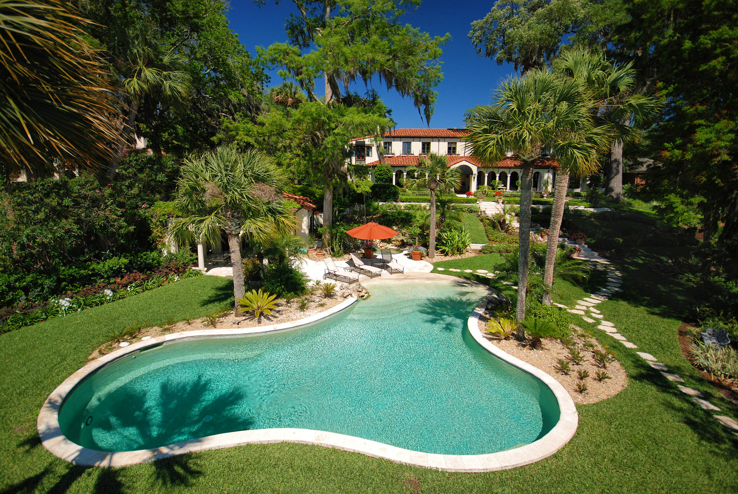 Exterior Photos