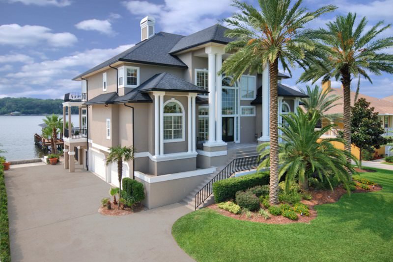 Exterior Photos